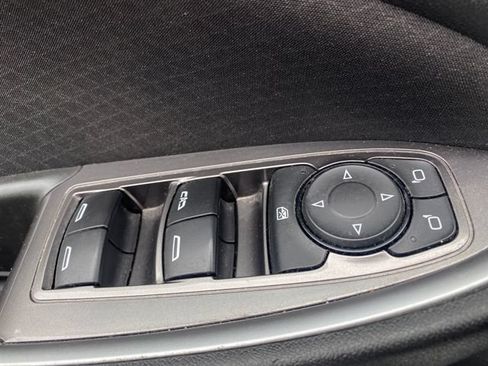 Used 2023 Chevrolet Malibu LT FWD image 13