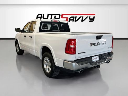 Used 2025 RAM 1500 Big Horn AWD/4WD image 5