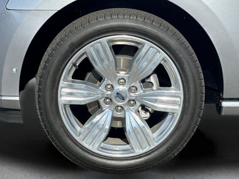 Used 2024 Ford Expedition Platinum AWD/4WD image 25