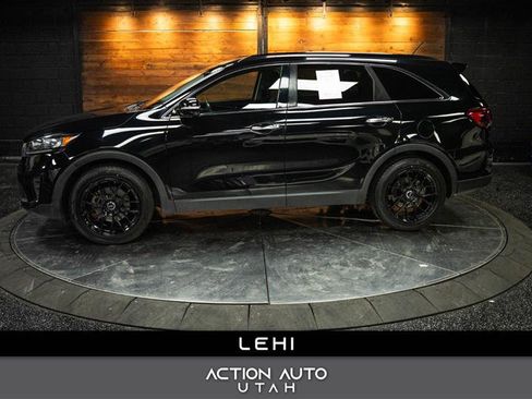 Used 2019 Kia Sorento S image 1