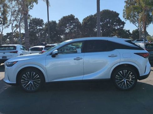 Used 2024 Lexus RX 350 w/ Convenience Package image 9