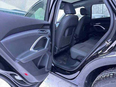 New 2025 Audi Q5 Premium image 15