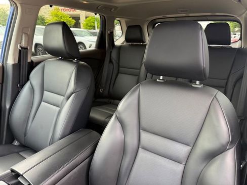 Used 2021 Nissan Rogue SV w/ Premium Package FWD image 10