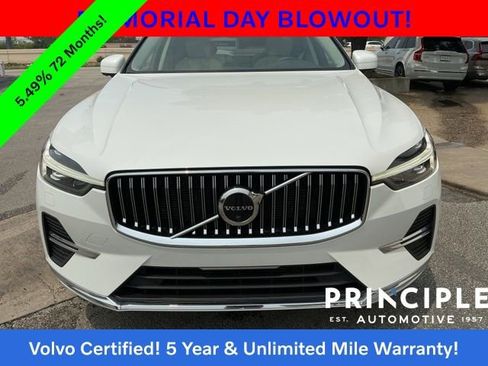 Certified 2023 Volvo XC60 B5 Plus w/ Climate Package AWD/4WD image 3