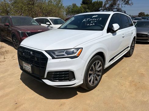 Used 2023 Audi Q7 2.0T Premium Plus w/ Premium Plus Package AWD/4WD image 1