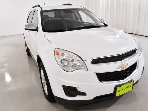 Used 2015 Chevrolet Equinox LT w/ Driver Convenience Package AWD/4WD image 4