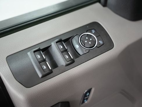 Used 2018 Ford F150 XL w/ Equipment Group 101A Mid image 41