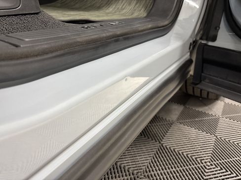 Used 2024 Rivian R1S Adventure AWD/4WD image 36