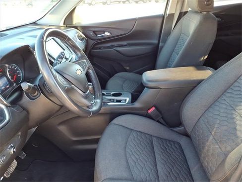 Used 2019 Chevrolet Equinox LT image 12
