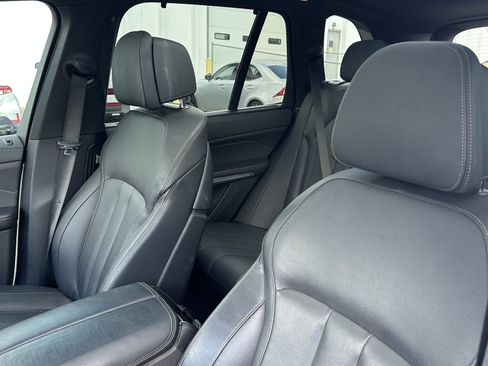 Used 2022 BMW X5 xDrive40i w/ Executive Package AWD/4WD image 18