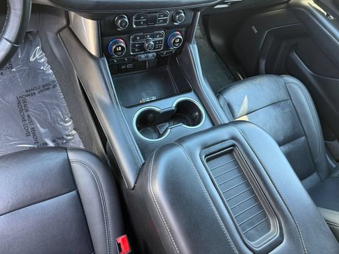 Used 2024 Chevrolet Tahoe LT RWD image 27