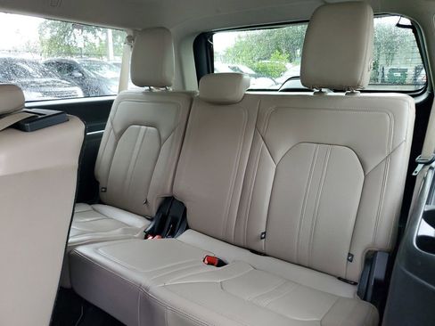 Used 2024 Ford Expedition Max Limited RWD image 11