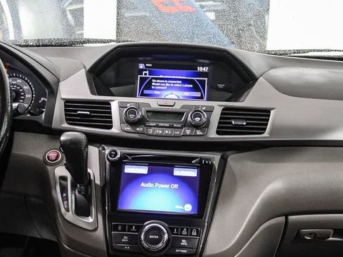 Used 2014 Honda Odyssey Touring image 12
