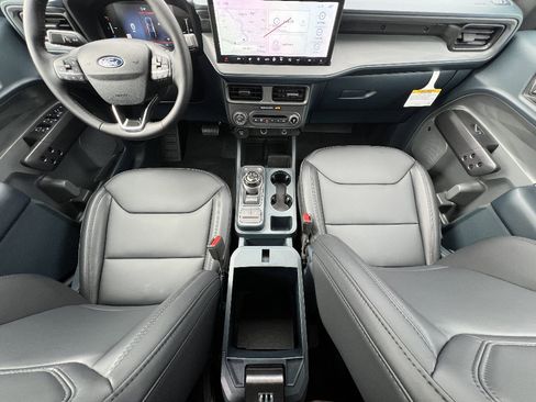 New 2026 Ford Maverick Lariat w/ Black Appearance Package AWD/4WD image 27