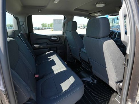 Used 2021 Chevrolet Silverado 1500 W/T w/ Z71 Off-Road Package AWD/4WD image 20