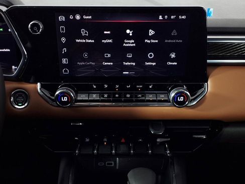 New 2026 GMC Canyon AT4 image 24