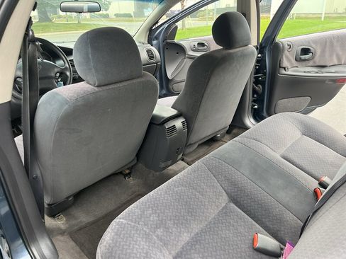 Used 2000 Dodge Intrepid image 29