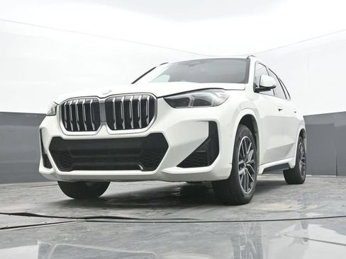 Used 2023 BMW X1 xDrive28i w/ M Sport Package AWD/4WD image 53