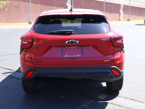 New 2026 Chevrolet Trax RS w/ Driver Confidence Package image 21