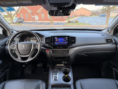 Used 2021 Honda Ridgeline RTL-E image 17