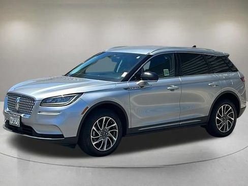 Certified 2022 Lincoln Corsair FWD image 2
