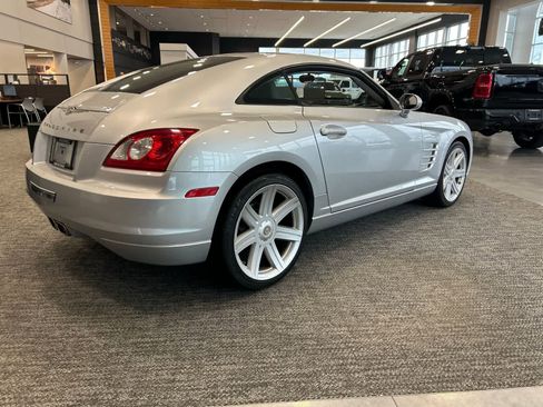 Used 2007 Chrysler Crossfire Limited image 12