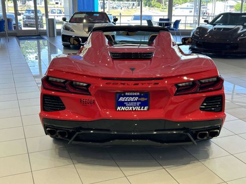 Used 2025 Chevrolet Corvette Stingray Premium Conv w/ 3LT RWD image 4