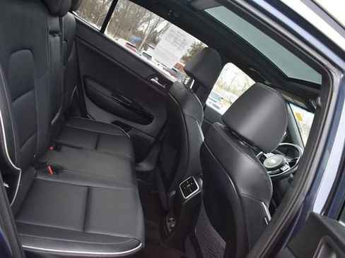 Certified 2022 Kia Sportage SX image 18