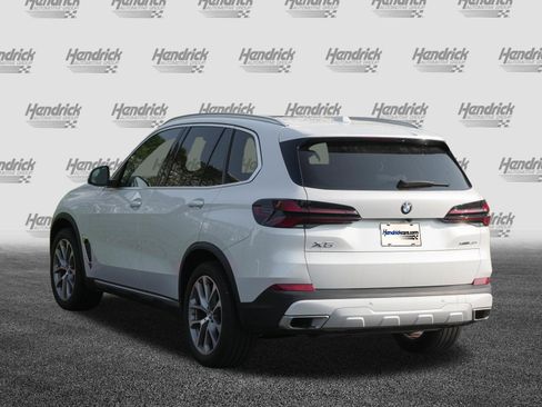 Used 2024 BMW X5 xDrive40i AWD/4WD image 7
