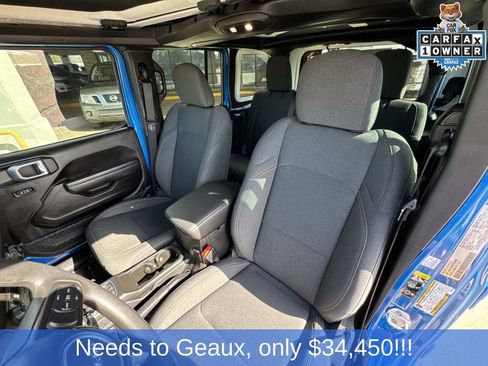 Used 2025 Jeep Wrangler Sport image 52