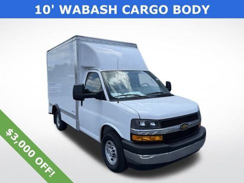 New 2025 Chevrolet Express 3500 Work Van 2D Chassis w/ Power Convenience Package image 1