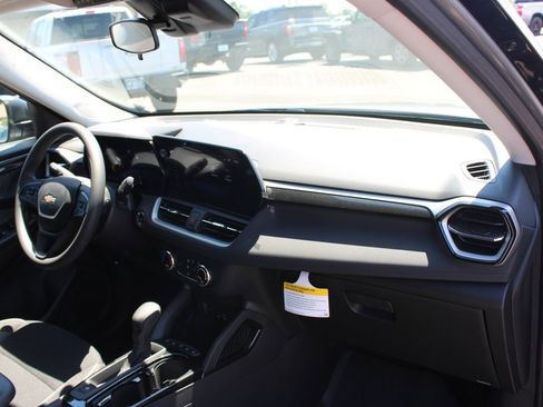 New 2026 Chevrolet TrailBlazer LS w/ LS Convenience Package FWD image 27