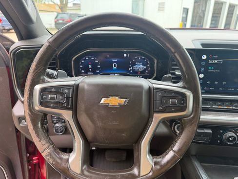 Used 2022 Chevrolet Silverado 1500 LTZ w/ LTZ Premium Package image 13