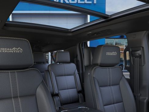 New 2026 Chevrolet Suburban High Country AWD/4WD image 48