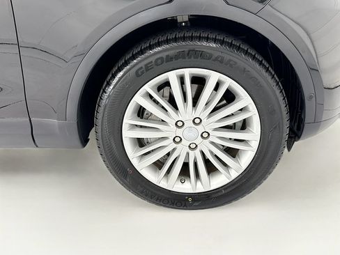 Used 2018 Land Rover Discovery HSE Luxury AWD/4WD image 30