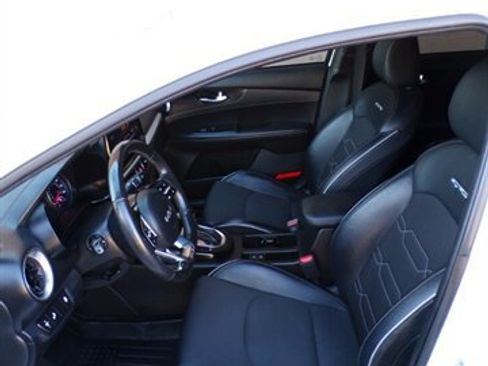 Used 2022 Kia Forte GT-Line w/ GT-Line Premium Package FWD image 14