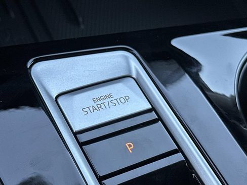 New 2026 Volkswagen Atlas Peak Edition AWD/4WD image 31