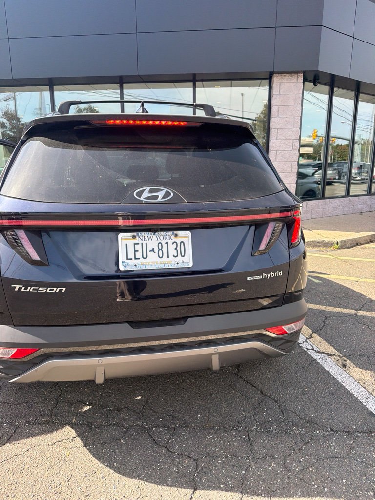 Used 2024 Hyundai Tucson Limited AWD/4WD image 3