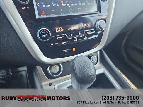 Used 2018 Nissan Murano S AWD/4WD image 21