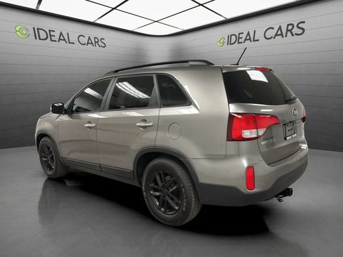 Used 2015 Kia Sorento LX FWD image 7