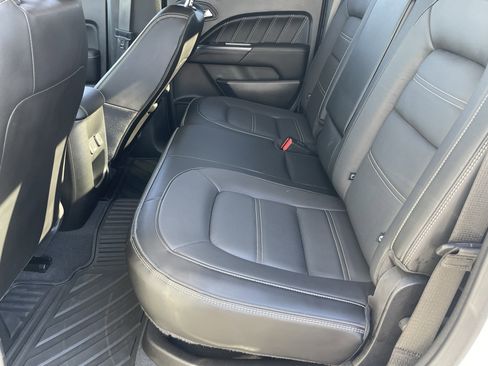 Used 2021 GMC Canyon Denali image 15