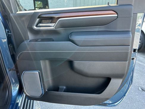 New 2026 GMC Sierra 3500 Denali w/ Denali Reserve Package image 52