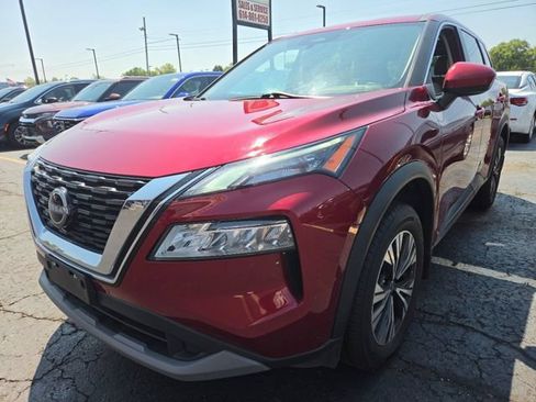 Used 2023 Nissan Rogue SV AWD/4WD image 2