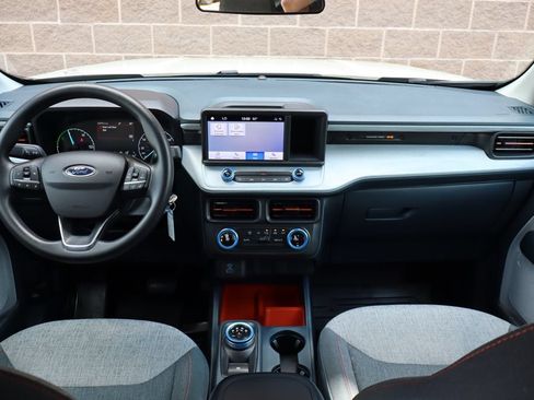 Used 2024 Ford Maverick XLT FWD image 36