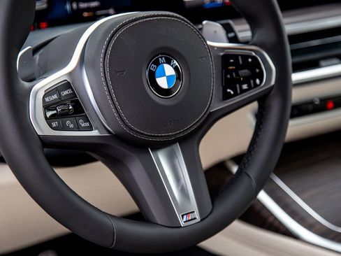New 2026 BMW X7 xDrive40i w/ Executive Package AWD/4WD image 12