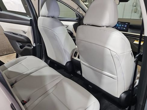 New 2026 Hyundai Tucson SEL Plus FWD image 11