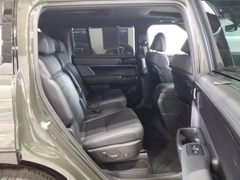 Used 2026 Hyundai Santa Fe Calligraphy AWD/4WD image 15