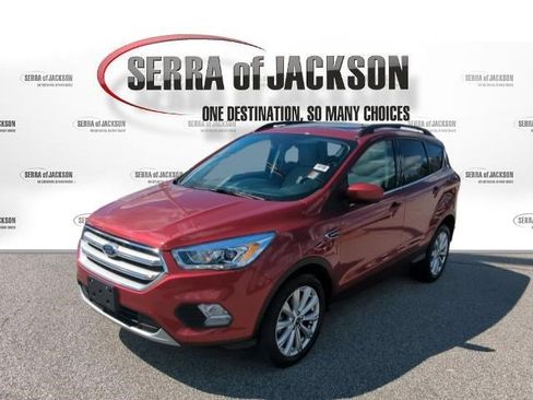 Used 2019 Ford Escape SEL FWD image 4