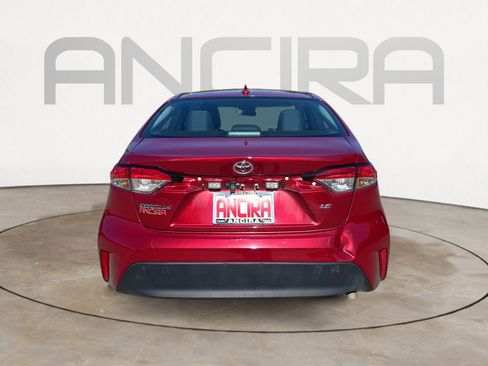 Used 2024 Toyota Corolla LE image 9