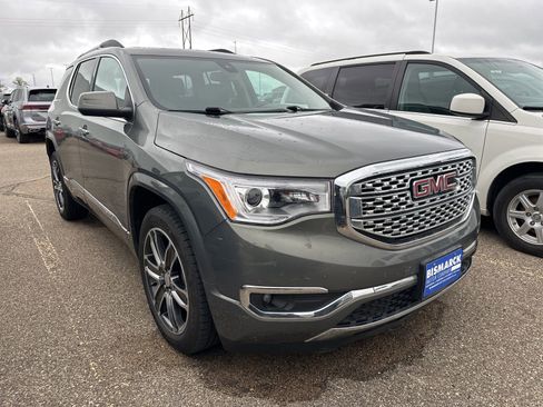 Used 2018 GMC Acadia Denali AWD/4WD image 2